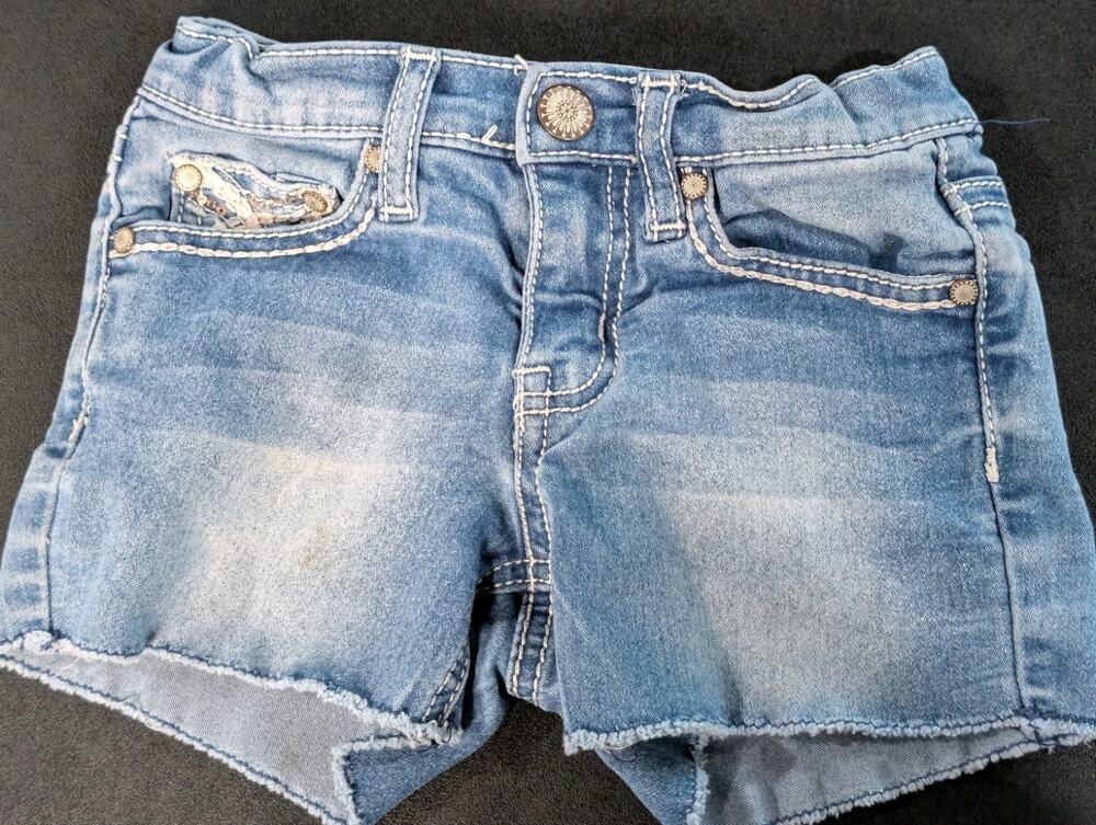 ZCO Jean shorts Girl's Size 4 Denim Embroidered Pockets Stretchy Blue Stiched